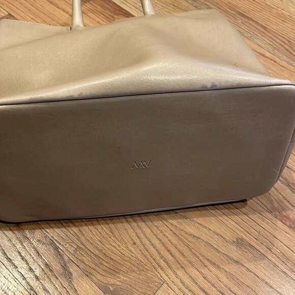 Matt & Nat Vegan Leather Tote Bag Purse - Picture 3 of 4